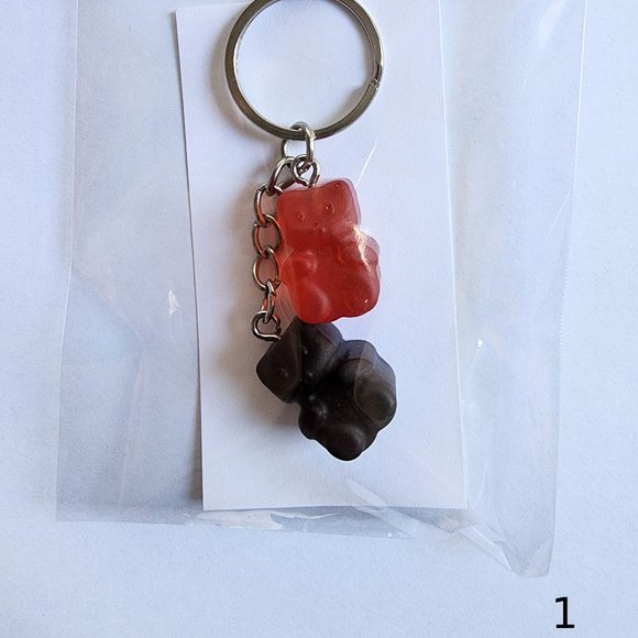 Cute Gummy Bear Keychain - Picture 2 of 6